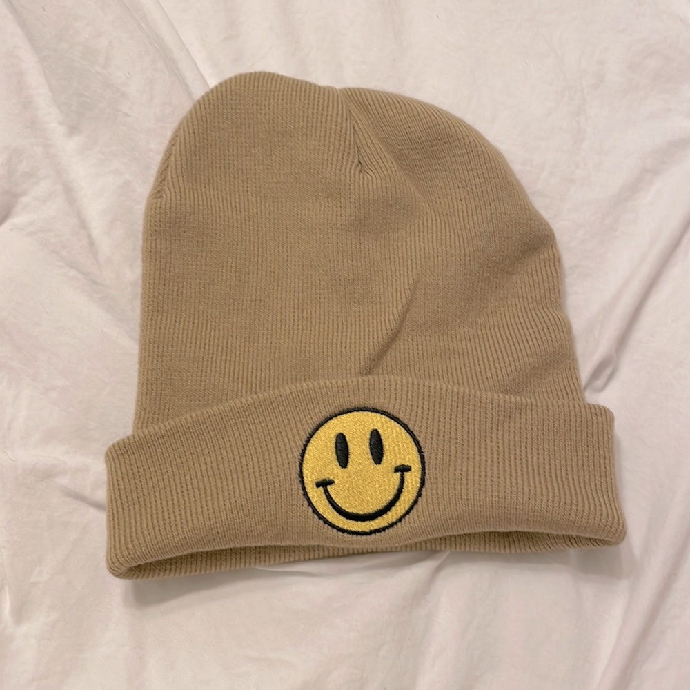 Smiley Face Altar’d State Beanie!!